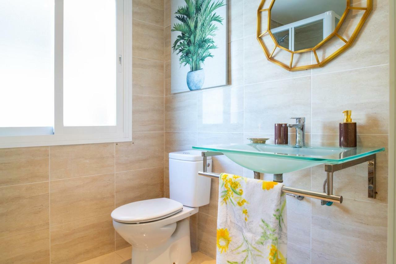 Malagueta Malibu Apartment Malaga Ngoại thất bức ảnh